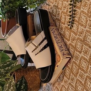 New liz claiborne wedge sandals